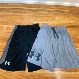 Boys medium under amour basketball shorts